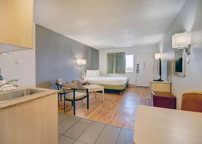 6-tucson, Az - Irvington Road 3* Drexel Heights
