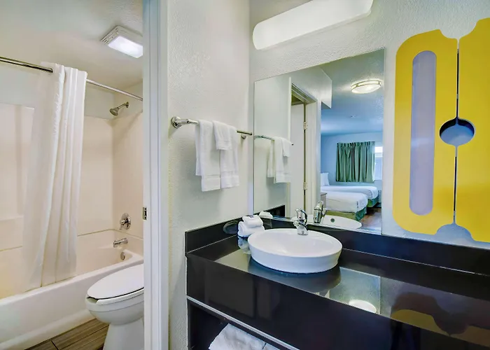 6-tucson, Az - Irvington Road 3* Drexel Heights