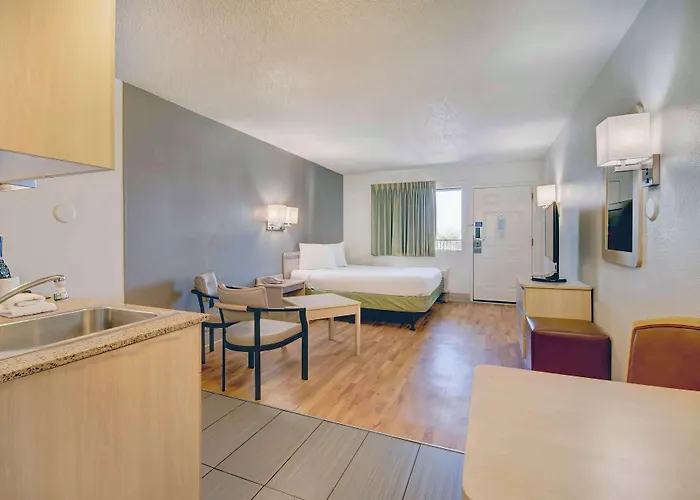 Hotel 6-tucson, Az - Irvington Road 3*